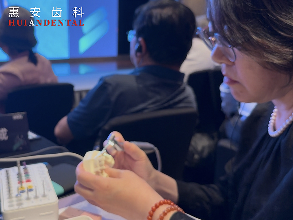 兰州口腔医院，兰州口腔，兰州种植牙，兰州牙齿矫正，兰州牙科